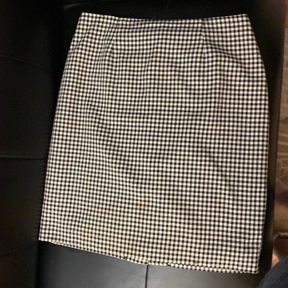 Black and white check skirt - lined